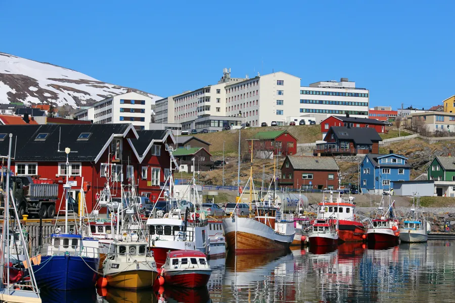 Bilde av sykehuset sett fra havna.