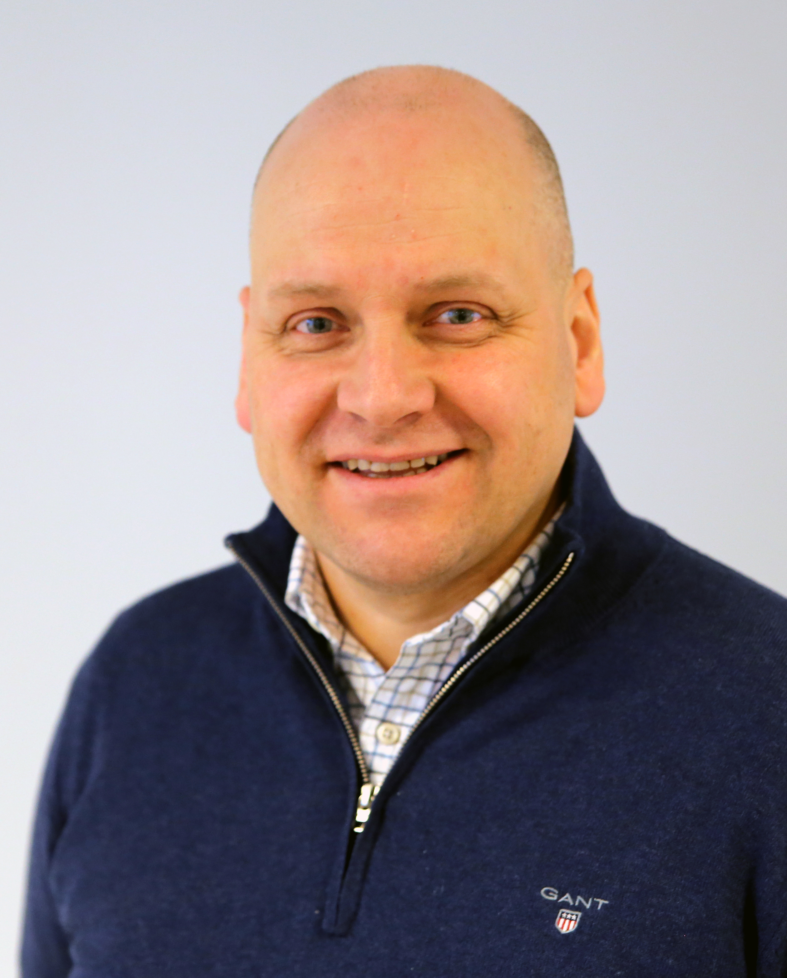 Portrettbilde av Kenneth Grav.